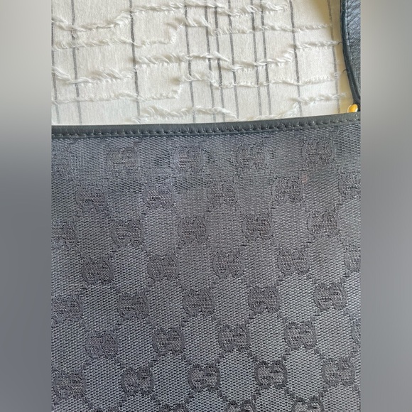 Gucci Canvas Messenger Bag - Picture 4 of 7